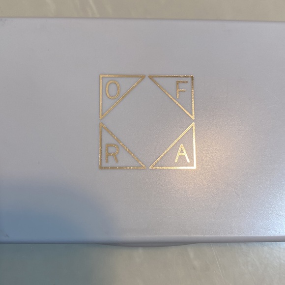 5 for $25/OFRA Signature Symphony Palette - Picture 5 of 7